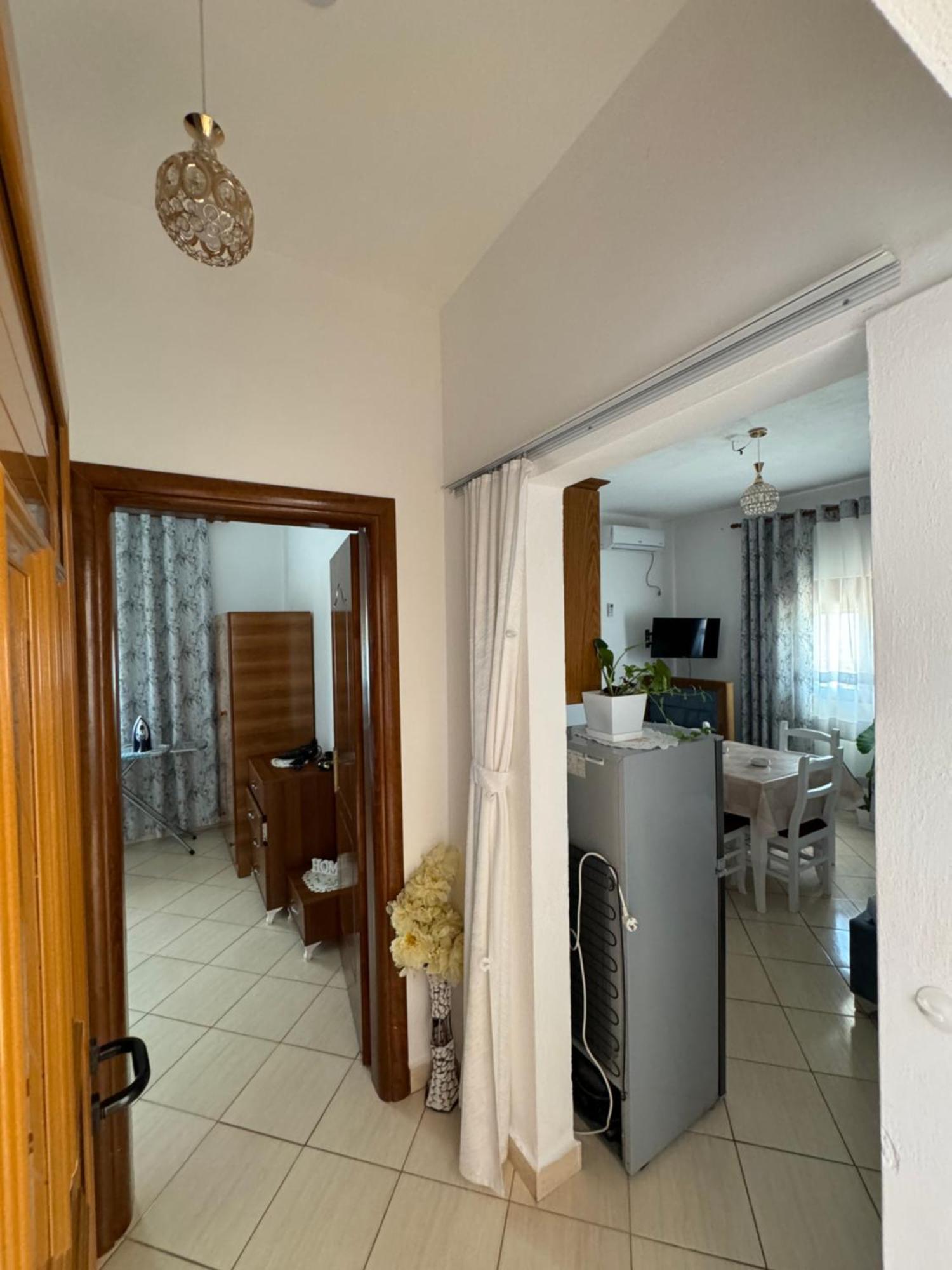 Teo Apartment Sarande Bagian luar foto